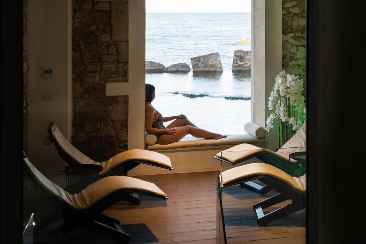 Re Dionisio Luxury Suites Syrakusa Exteriör bild