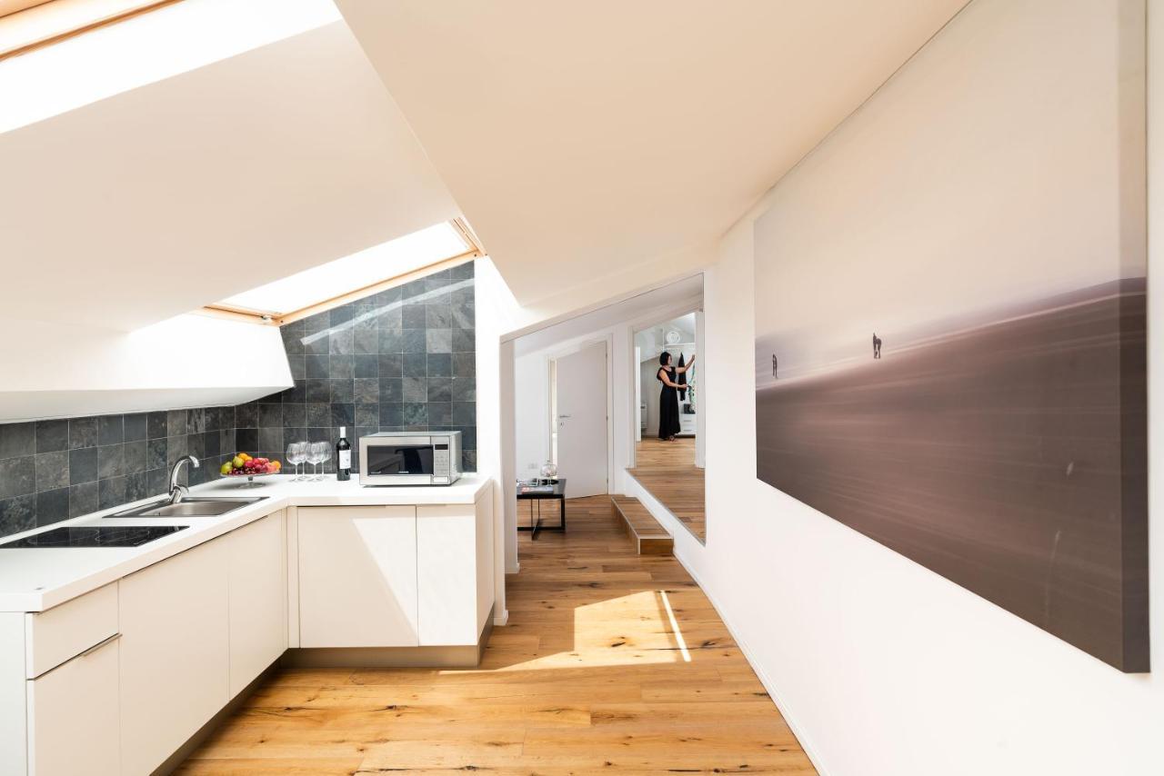 Re Dionisio Luxury Suites Syrakusa Exteriör bild