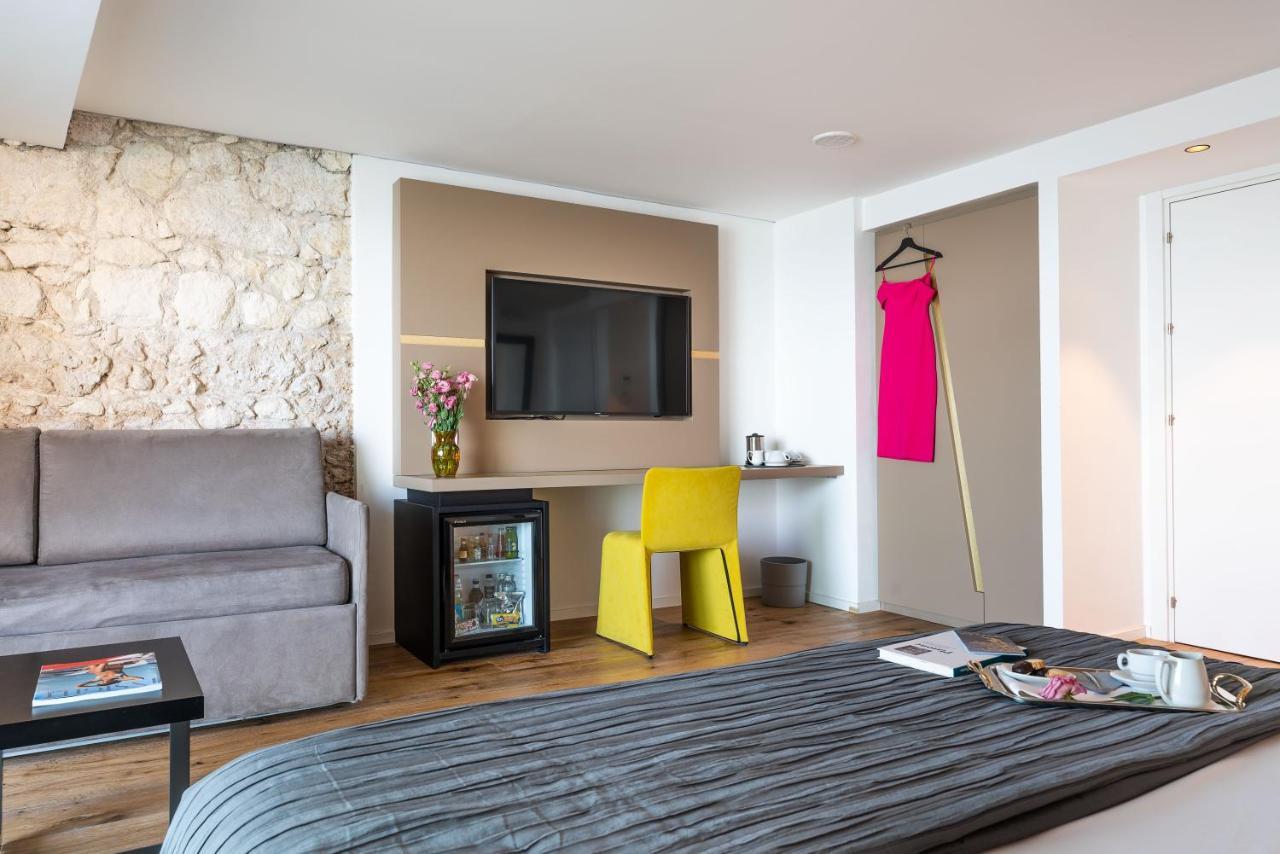 Re Dionisio Luxury Suites Syrakusa Exteriör bild