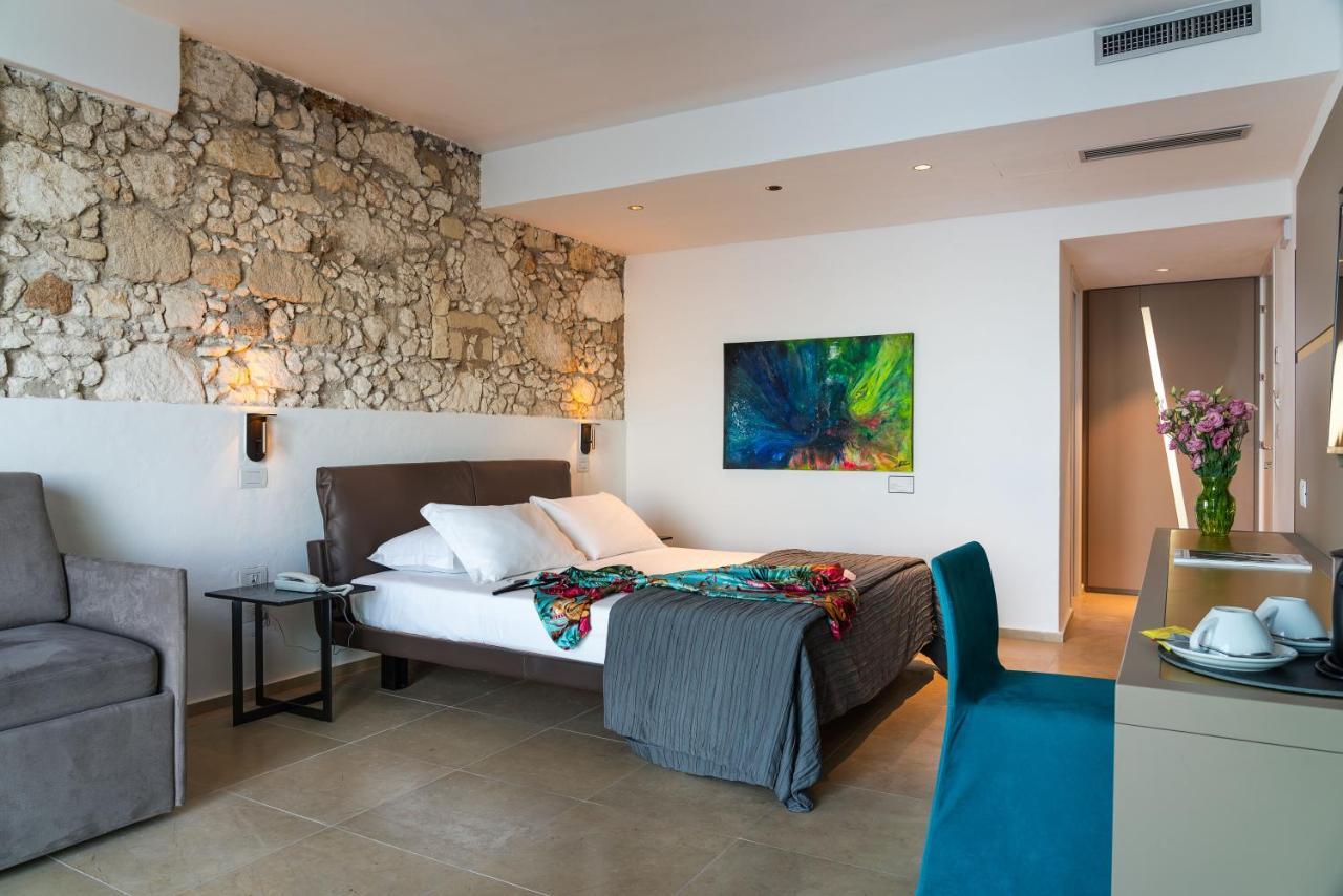 Re Dionisio Luxury Suites Syrakusa Exteriör bild
