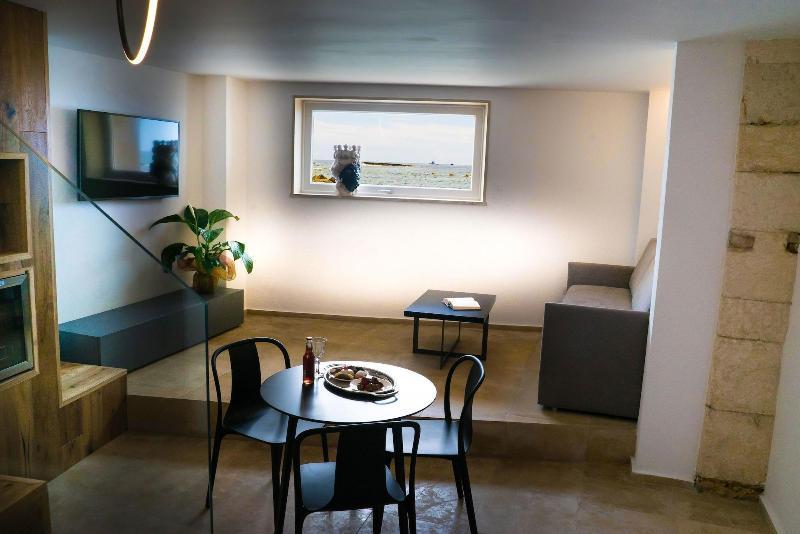 Re Dionisio Luxury Suites Syrakusa Exteriör bild